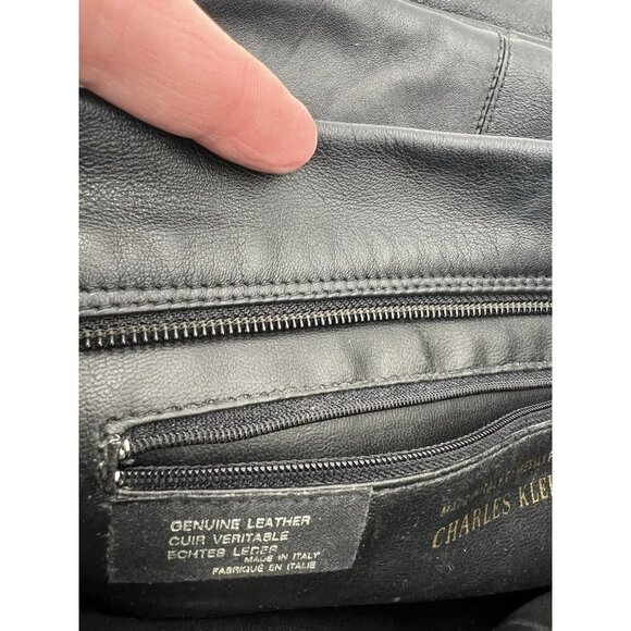 Charles Klein Leathers Black 20" drop Black Shoulder Bag Beautiful Front Detail - Picture 10 of 10